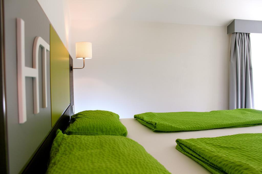 Hotel Toresela Bike Am Gardasee Torbole Sul Garda Zewnętrze zdjęcie