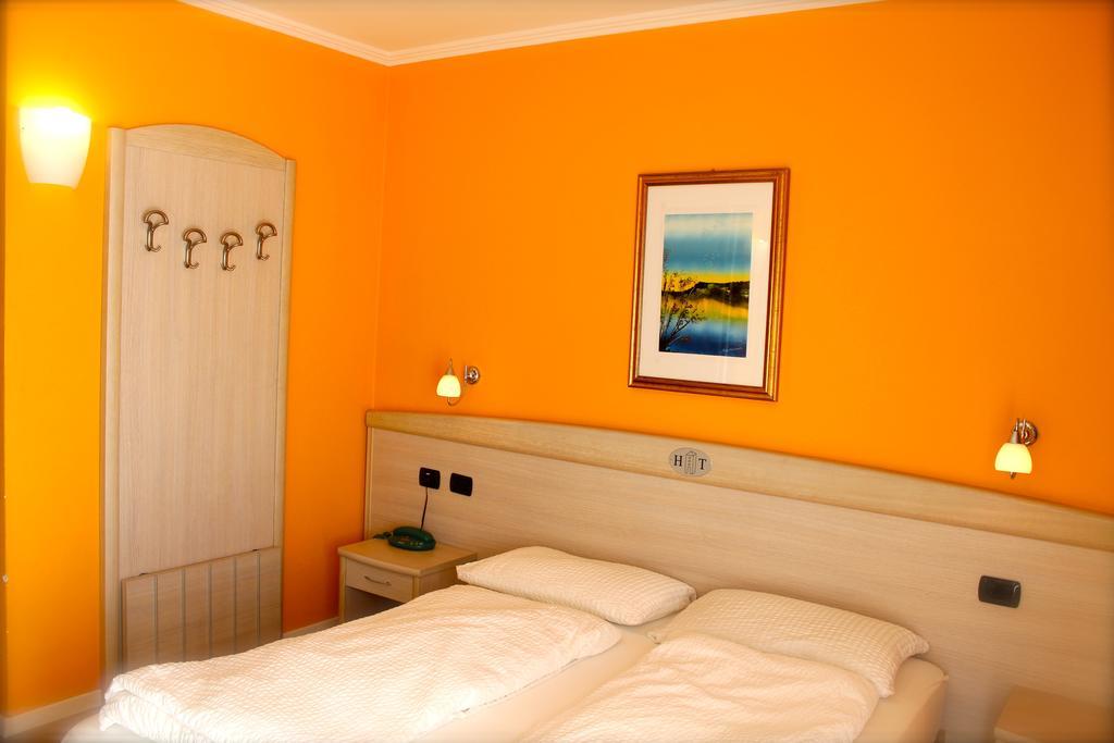Hotel Toresela Bike Am Gardasee Torbole Sul Garda Zewnętrze zdjęcie