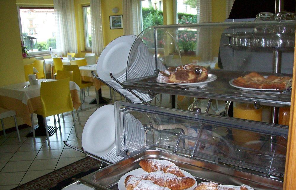 Hotel Toresela Bike Am Gardasee Torbole Sul Garda Zewnętrze zdjęcie