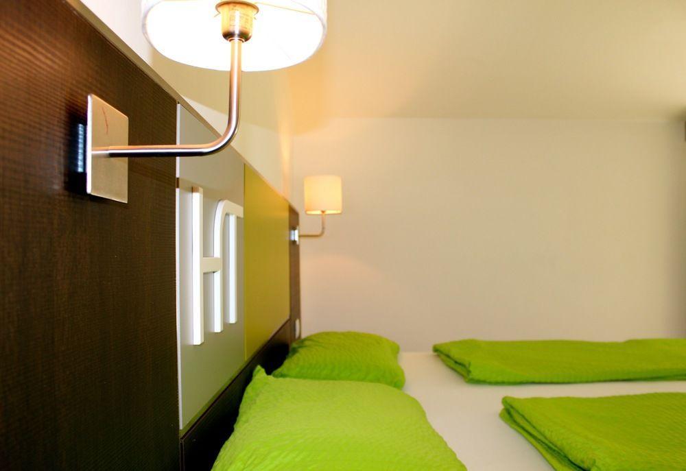 Hotel Toresela Bike Am Gardasee Torbole Sul Garda Zewnętrze zdjęcie